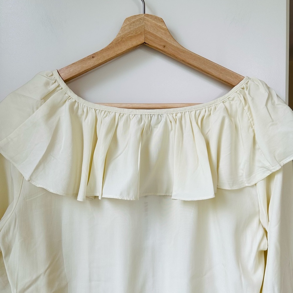 NWT WeWoreWhat Ruffle Blouse, Ivory, size S - Picture 4 of 6
